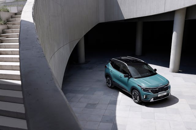 pexels-hyundaimotorgroup-12713826